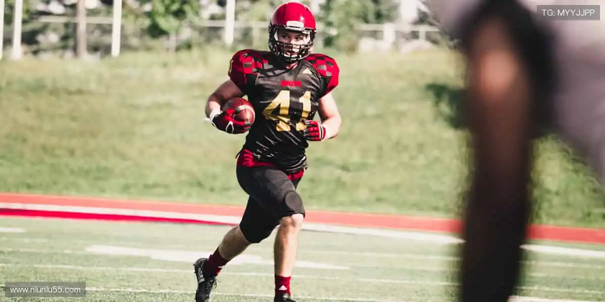 🎯冠军同款，即刻拥有！✨ 体育周边，点燃你的热爱！